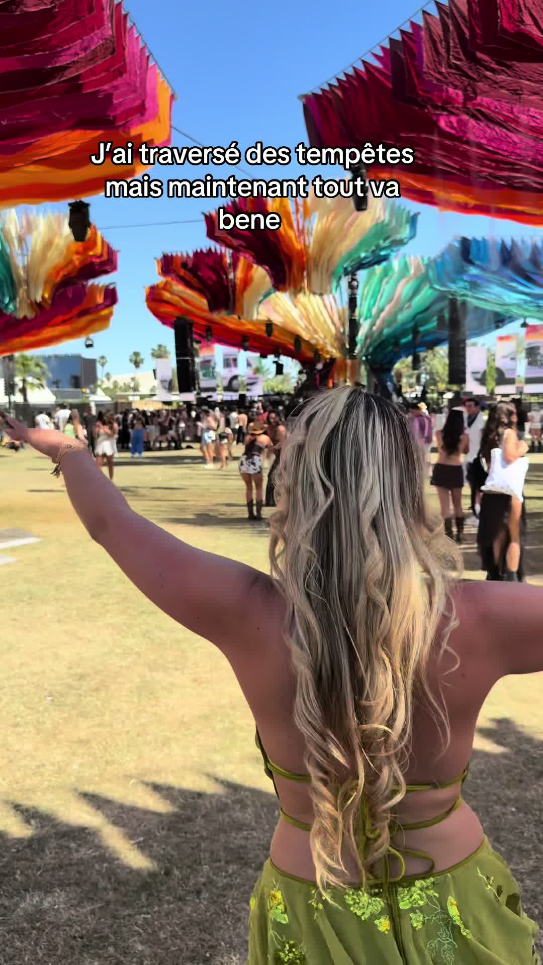 @Jeannecrs_