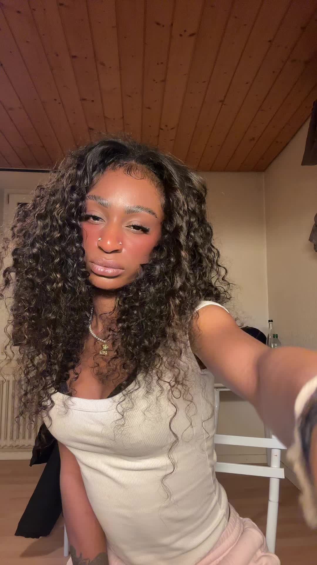 @TrapQu**nBK