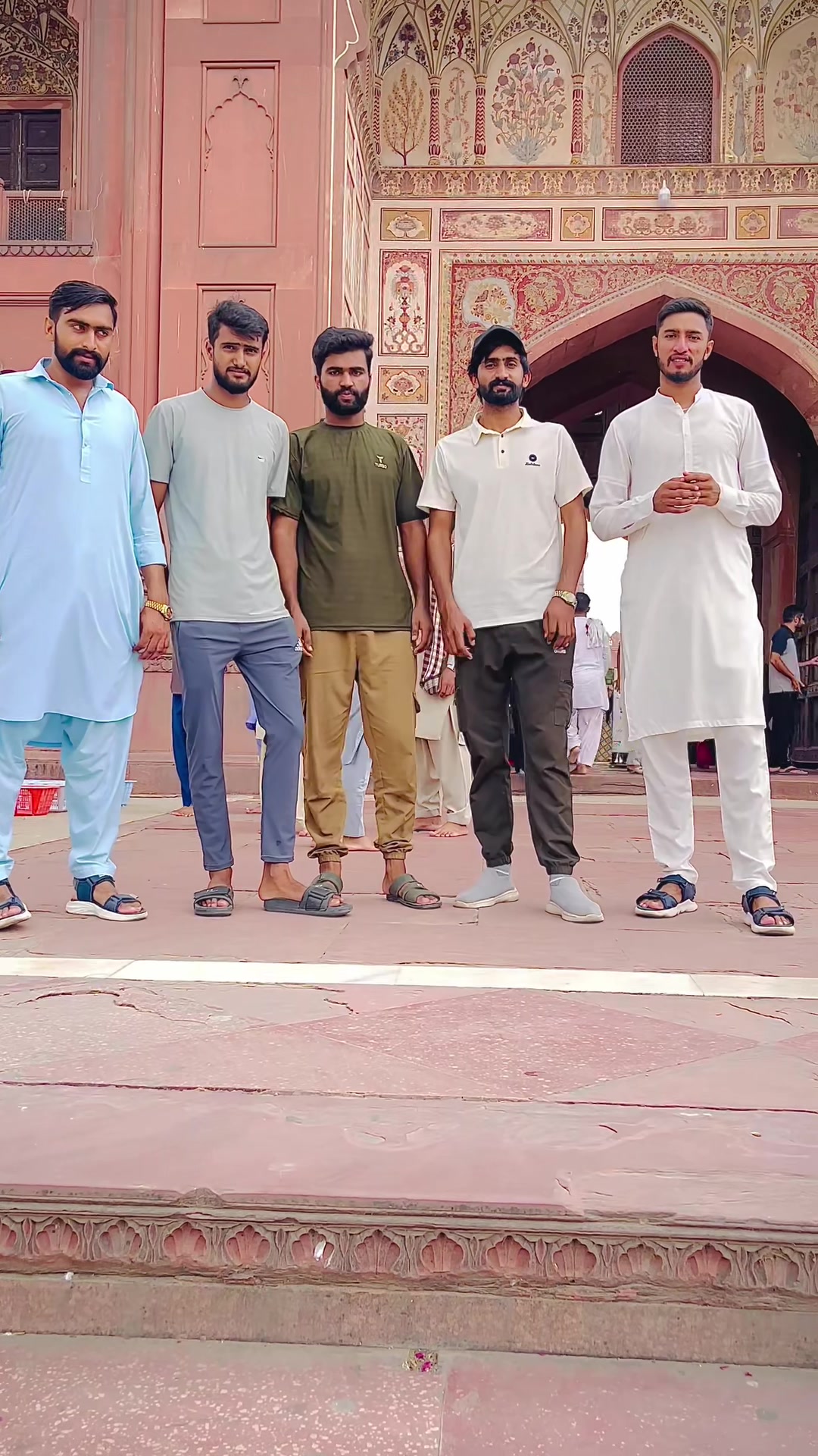 @چوھدری عمر 💫