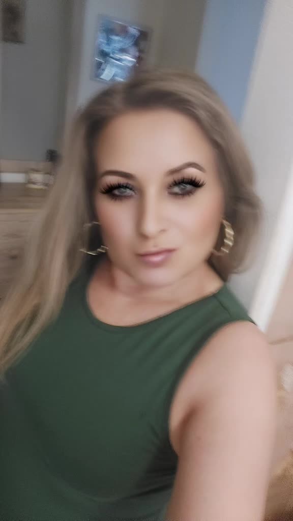 @Krisztina Kov&aacute;cs