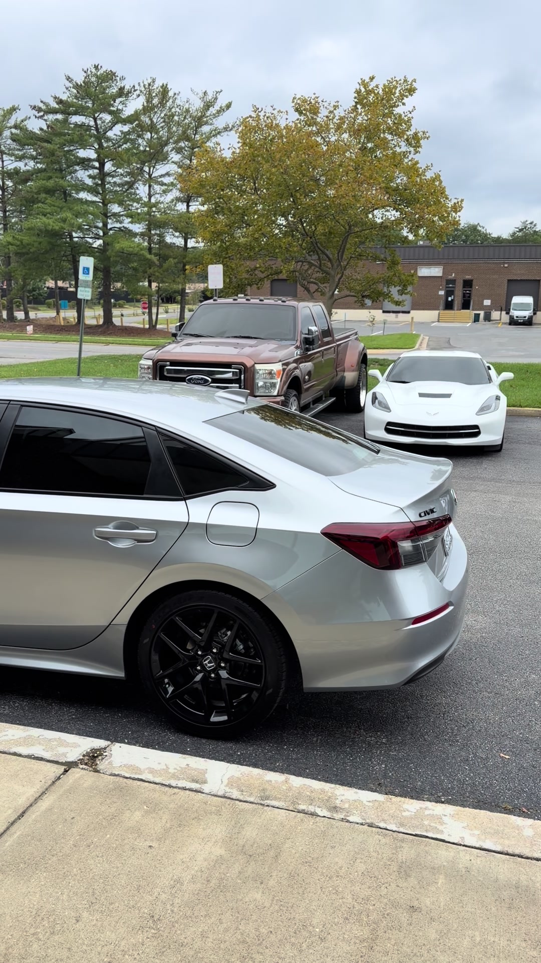 @Shadedarker_windowtinting