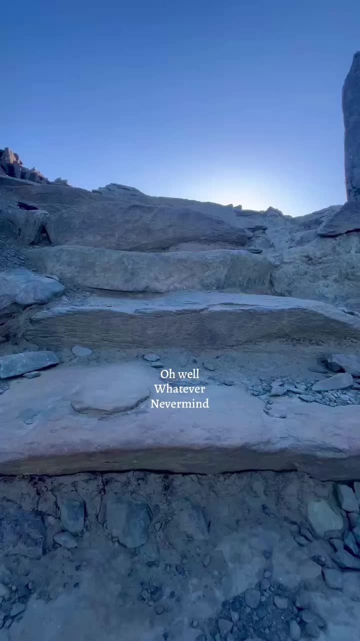 @Georgia 🪩⛰️🥾🍃💫