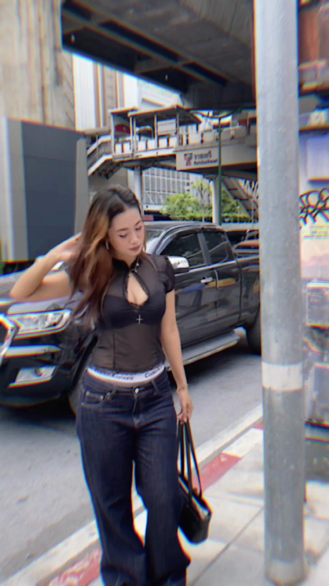 @T🫧(2001)🧸