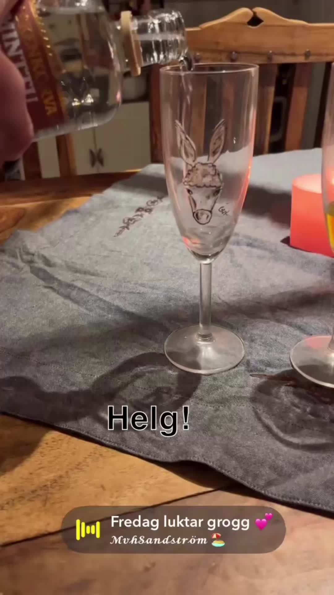 @Stall skogstokig