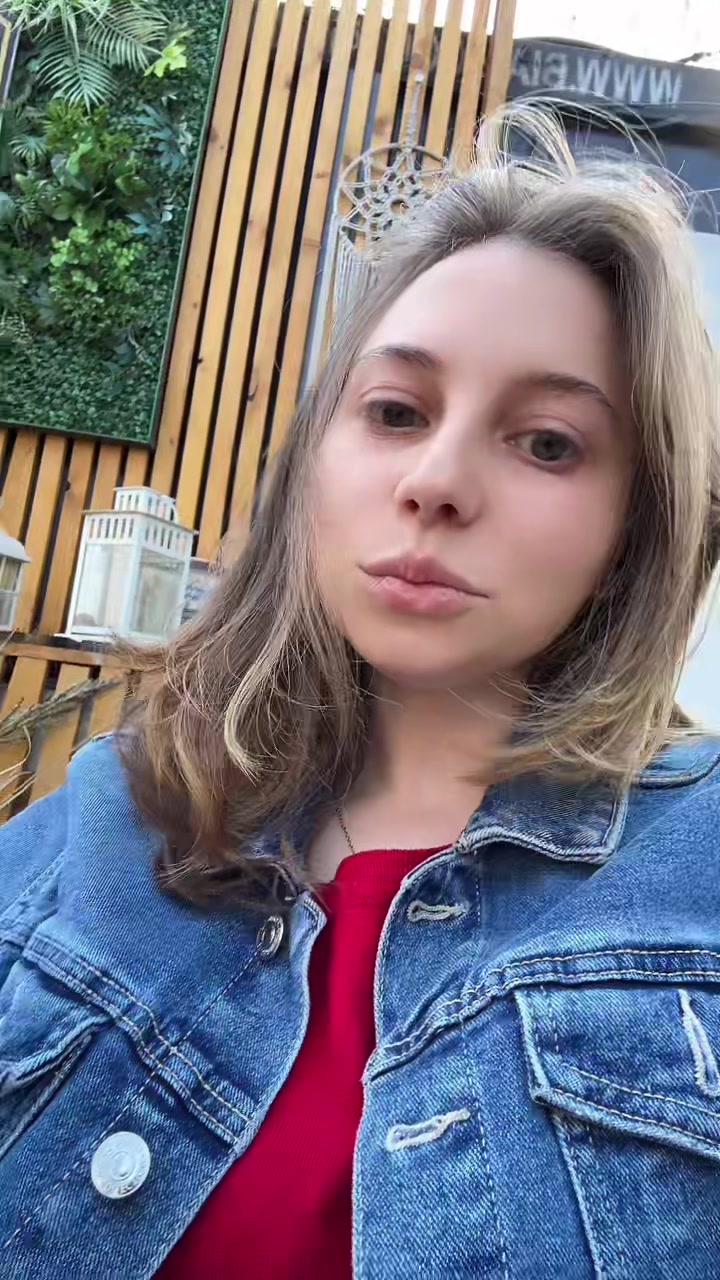 @Florentina