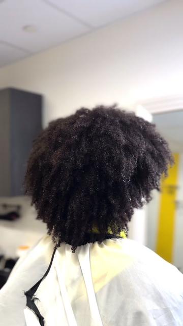 @OOOBEEXZY | DC HAIRSTYLIST