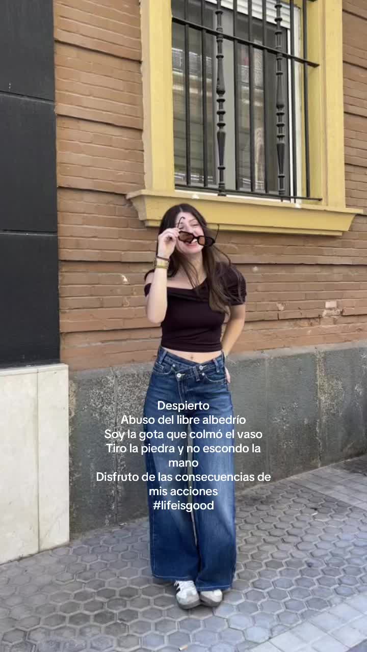 @Luc&iacute;a Ramirez