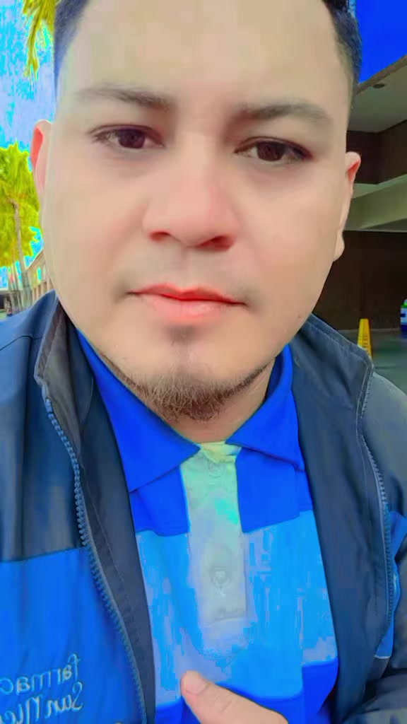 @®Oskar ☘️ Rivera👑💫🇸🇻🏍️