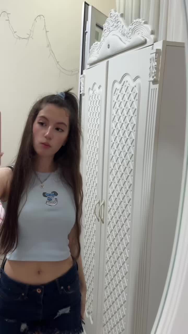 @Nilia