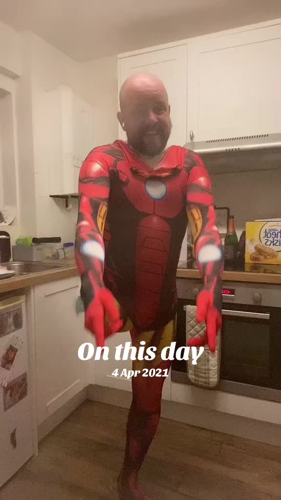 @1legdancer