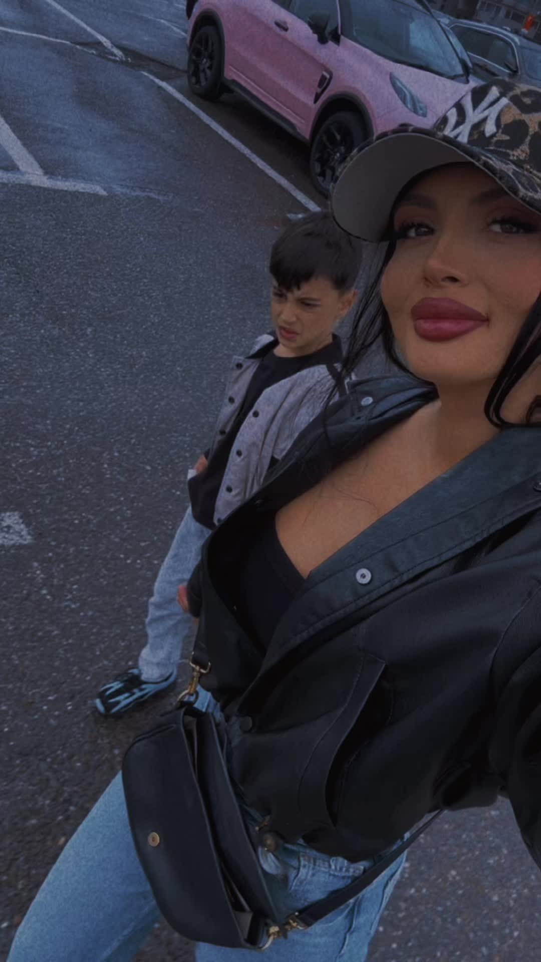 @Alina Dura