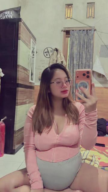 @Ig : @tiffanycantik_