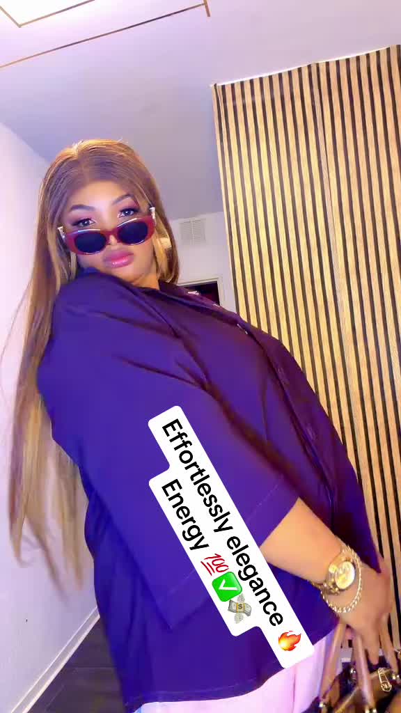 @Queenbee72🦋🦋