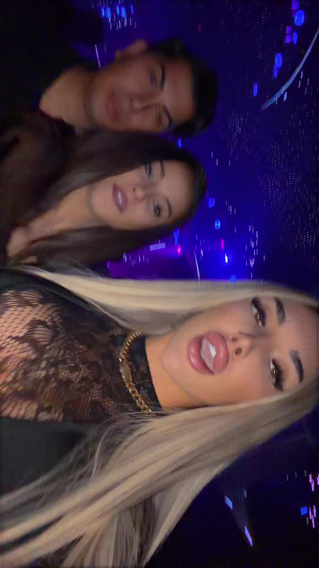 @alexaaa_diamond💎