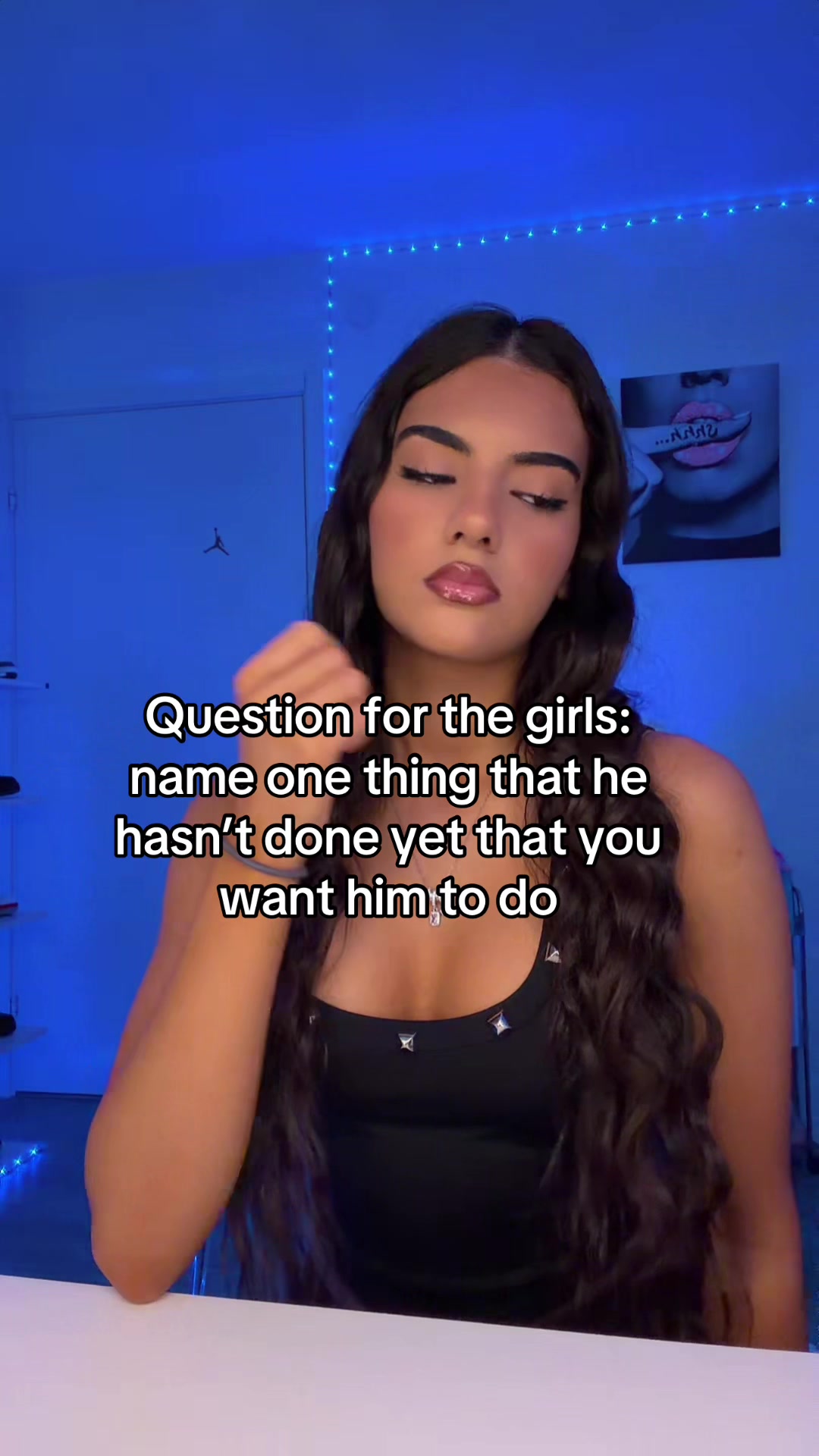 @👠