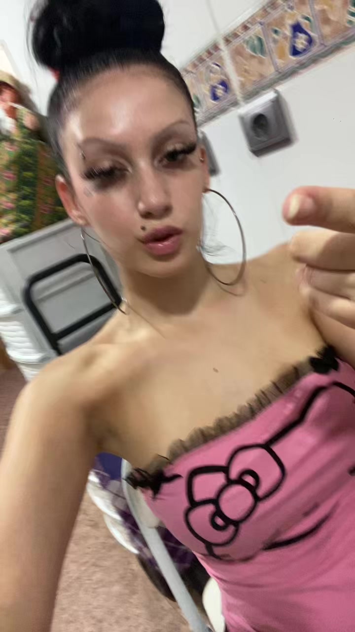 @PrettyWhenuKryy