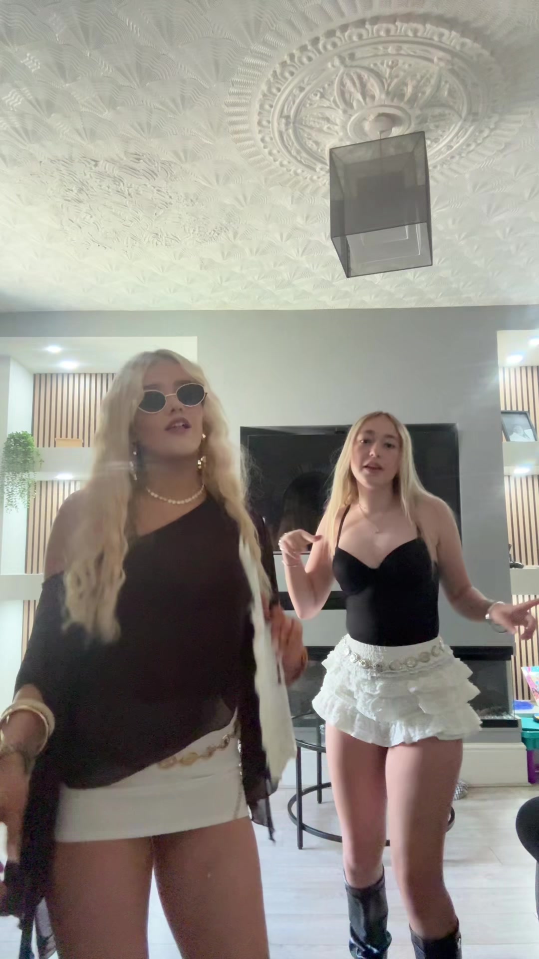 @𝐌 𝐉𝐇𝐚𝐫𝐭𝐥𝐞𝐲