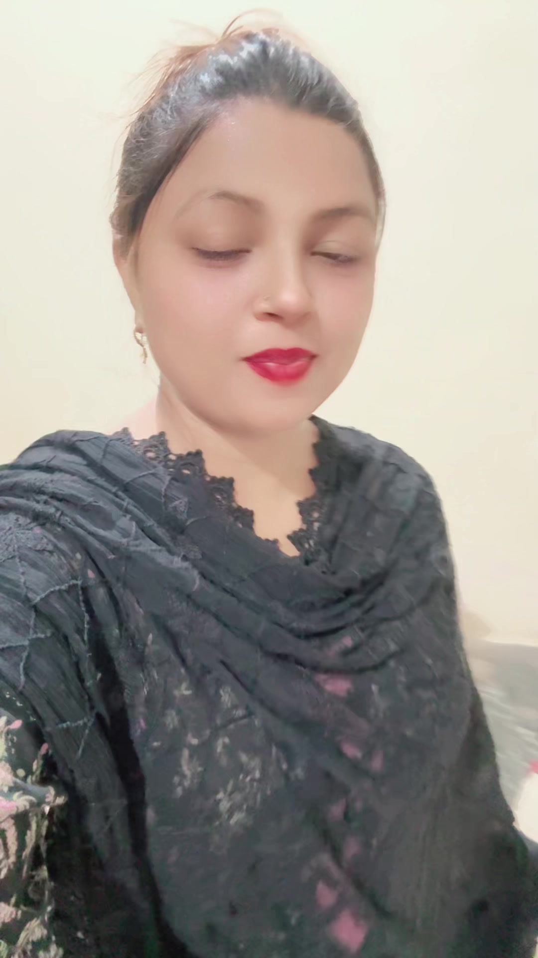 @Victoria sister's