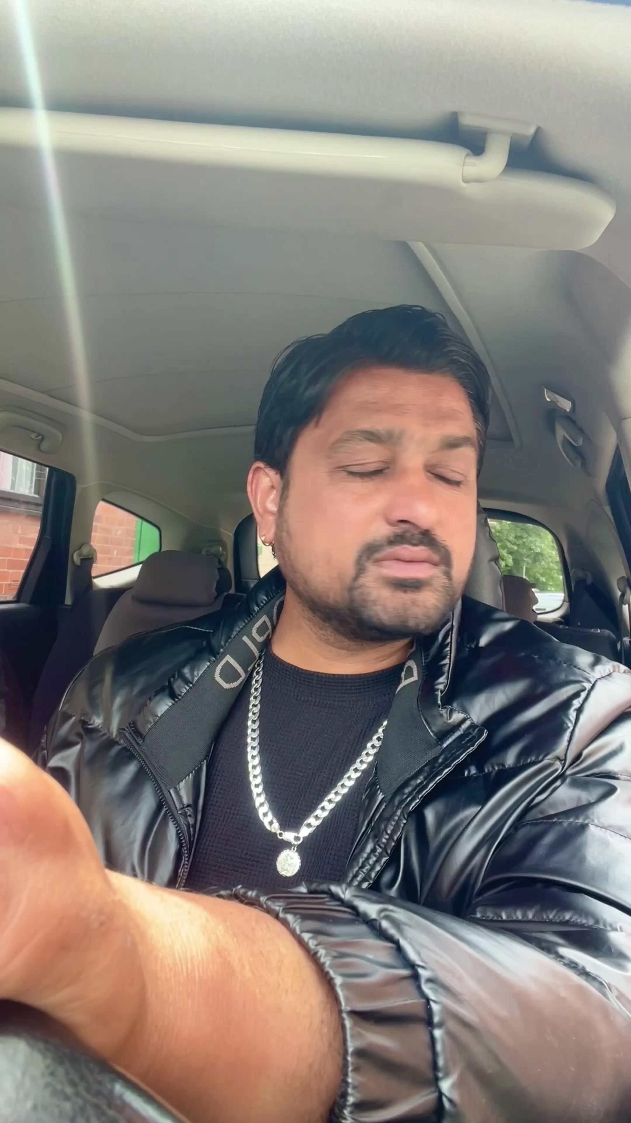 @Desiboy77