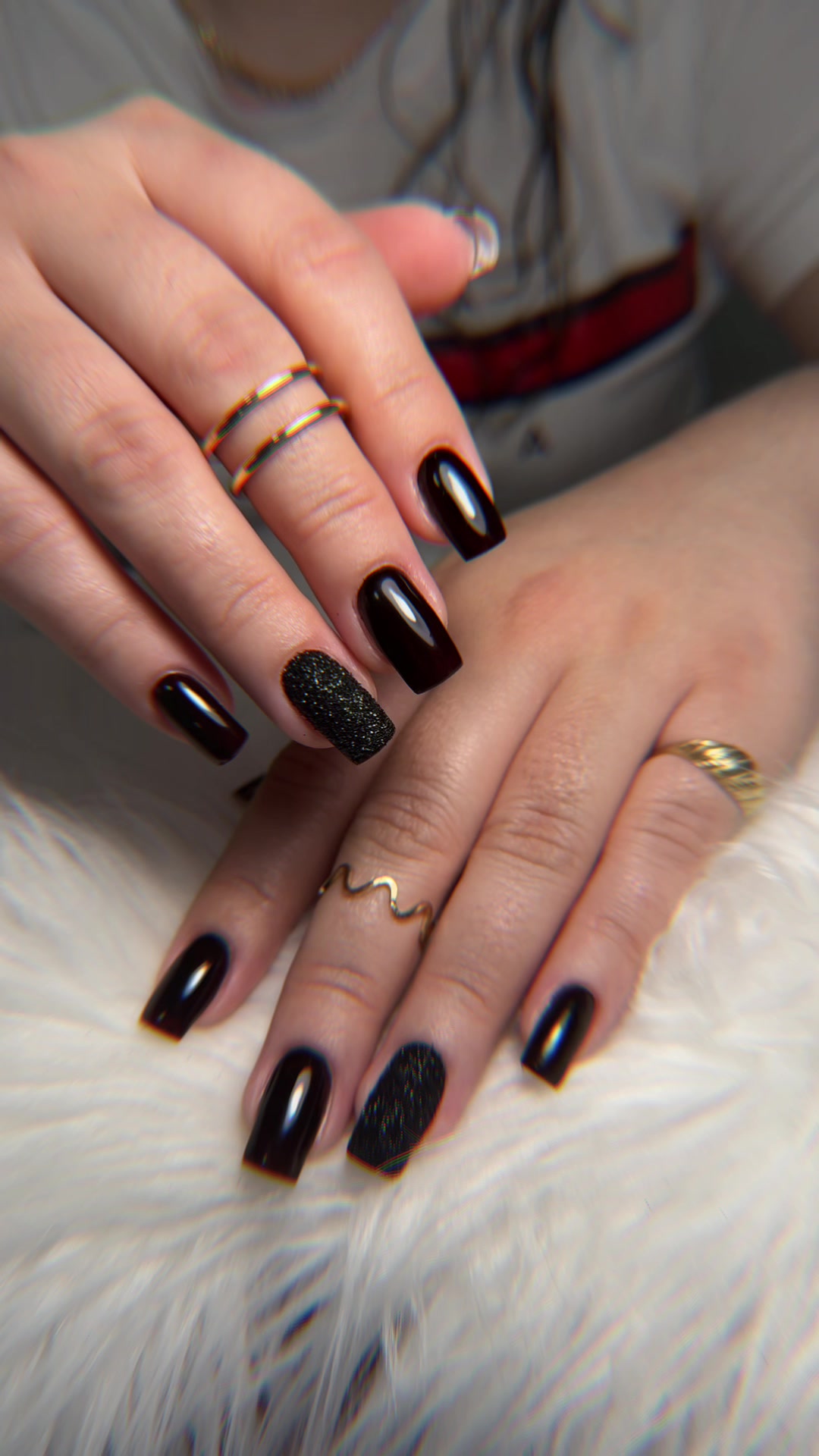 @Yenynailsbeauty