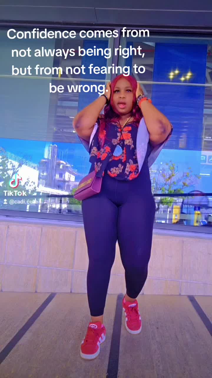 @€@£$@R 🧝♂️QUEEN
