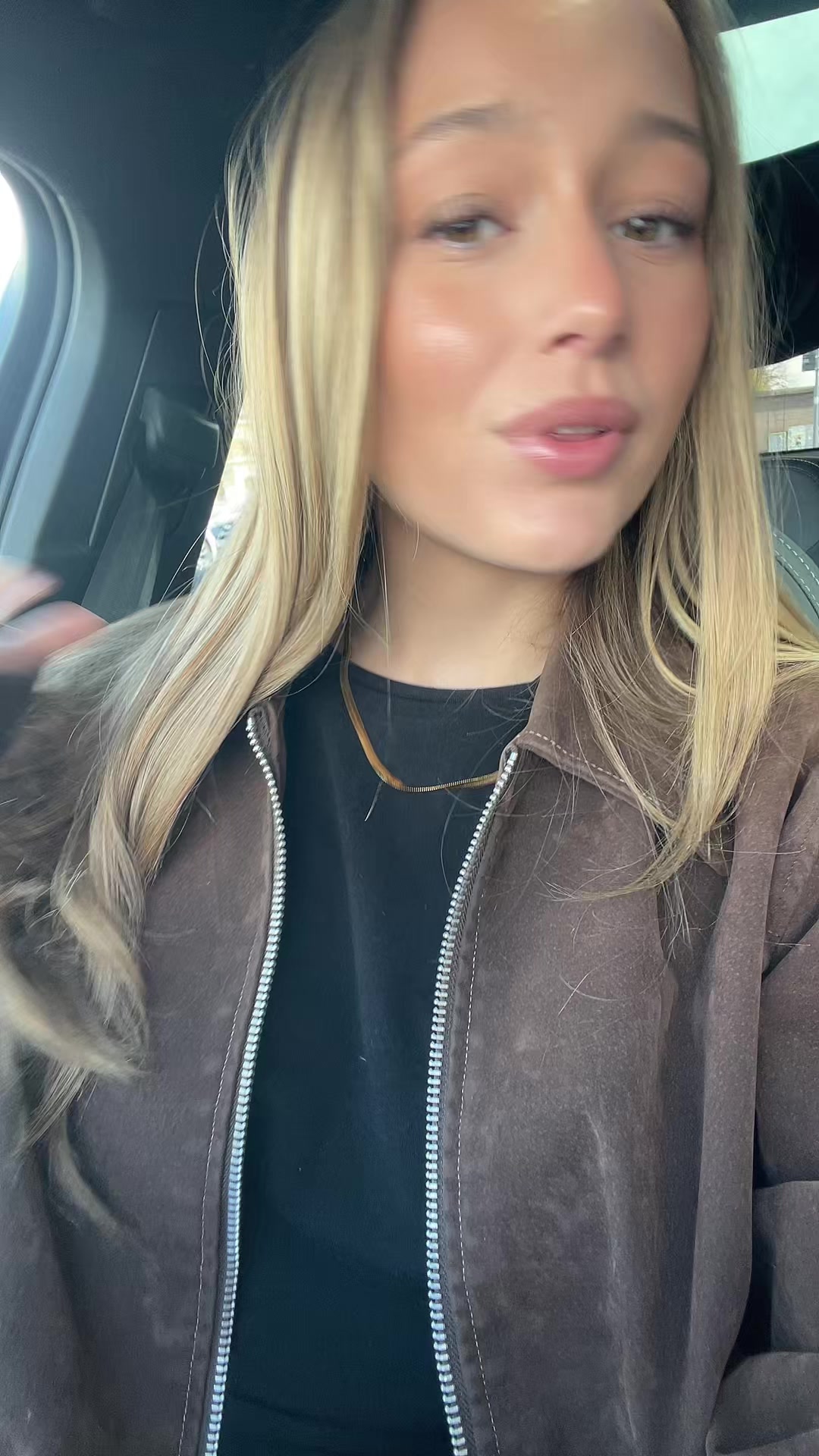 @Julia🤍