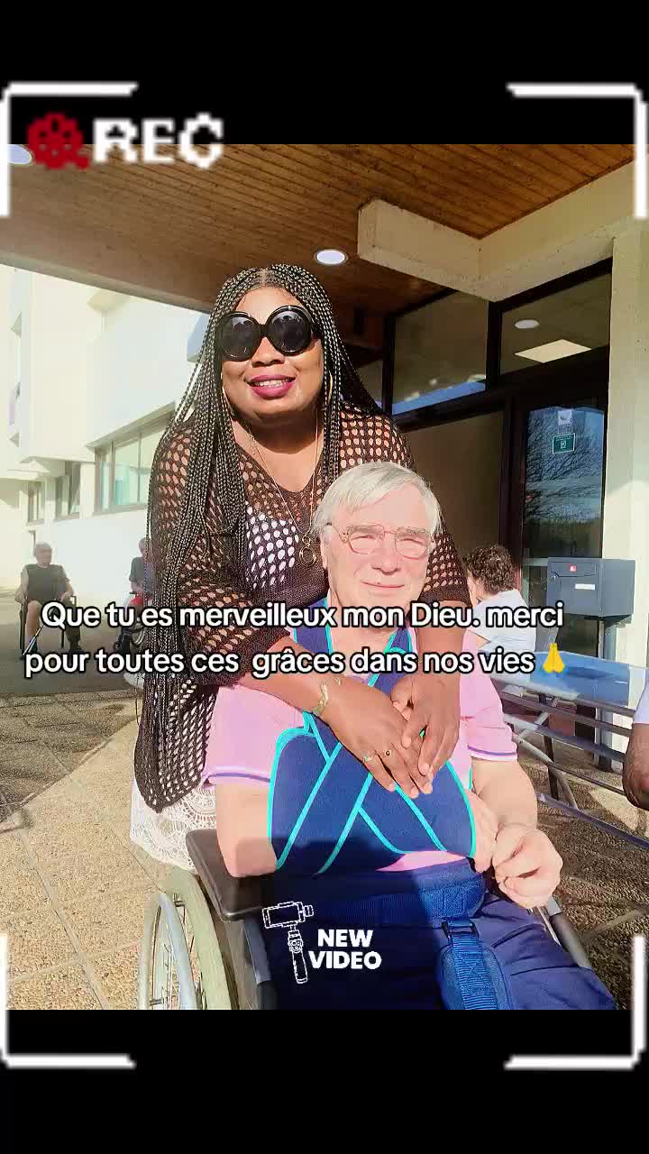 @Estelleviviane