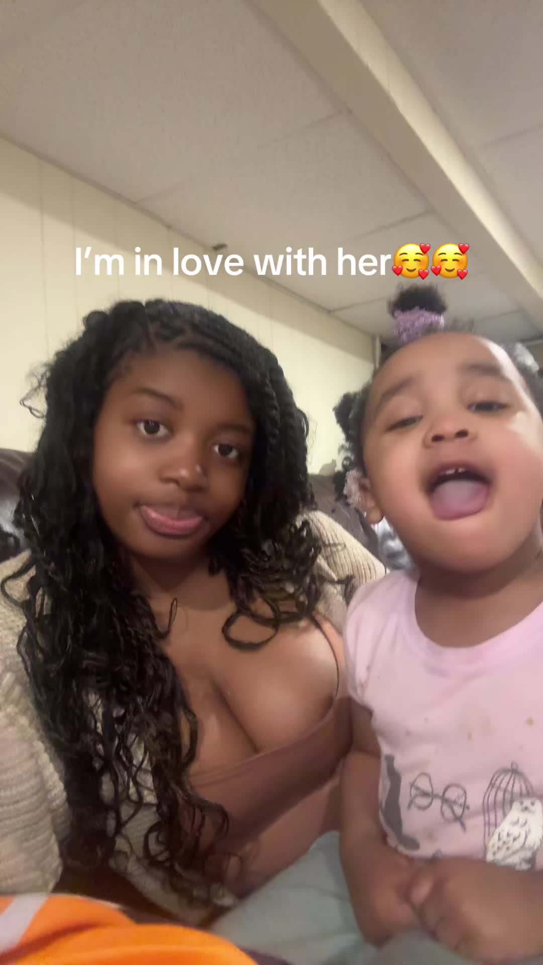 @Iam_Leticiaaa💞✨