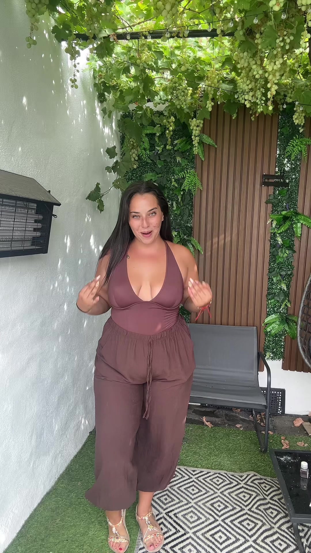 @Naiaragguzman