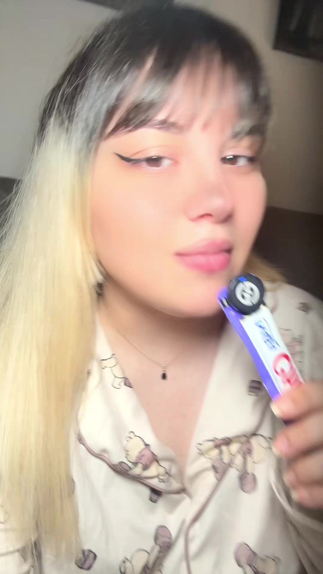 @- Alejandra 🐱💕