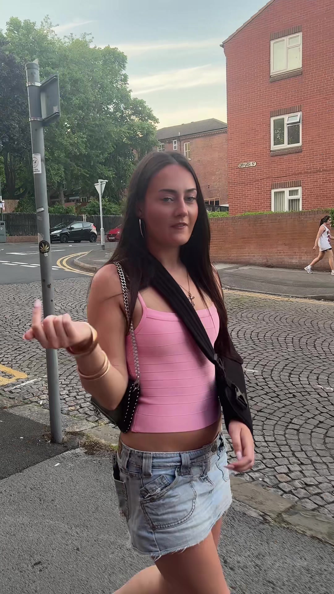 @vickybetts