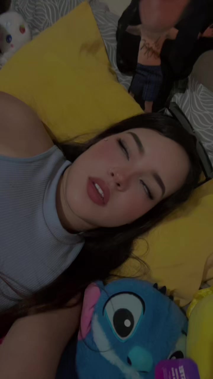 @Alondra 🦋