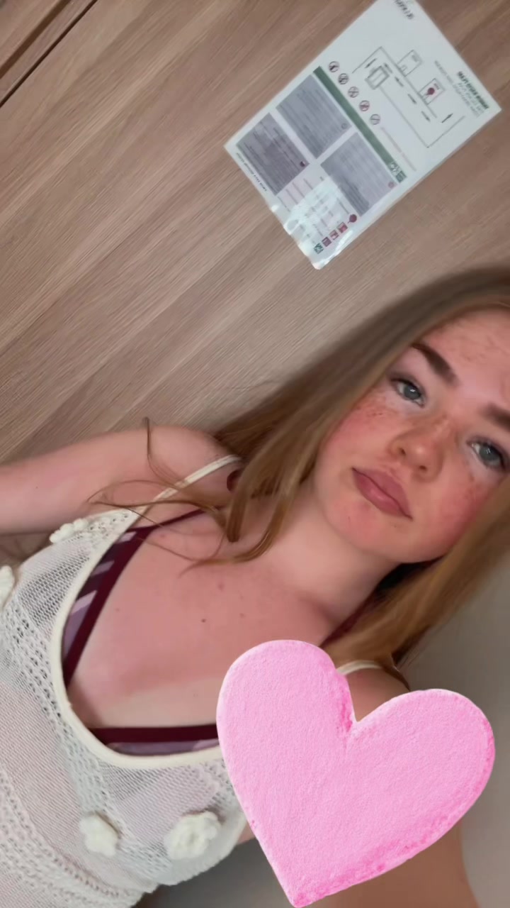 @Mazie-Rae