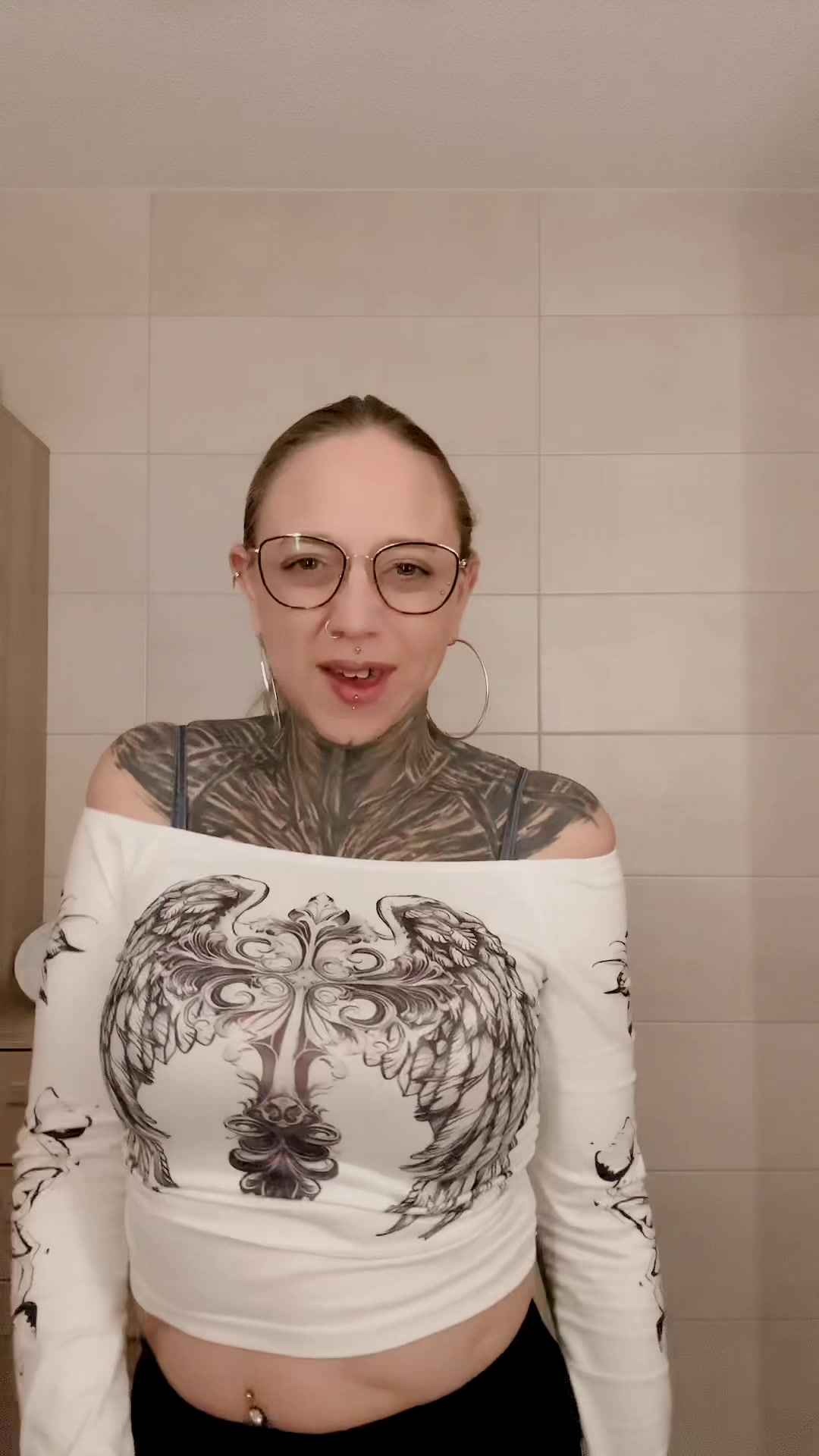 @Unsympathisch😏😈