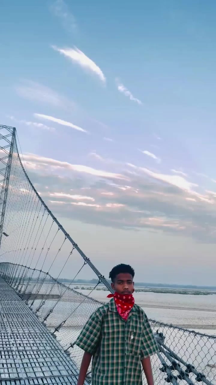 @gunda love 🤟