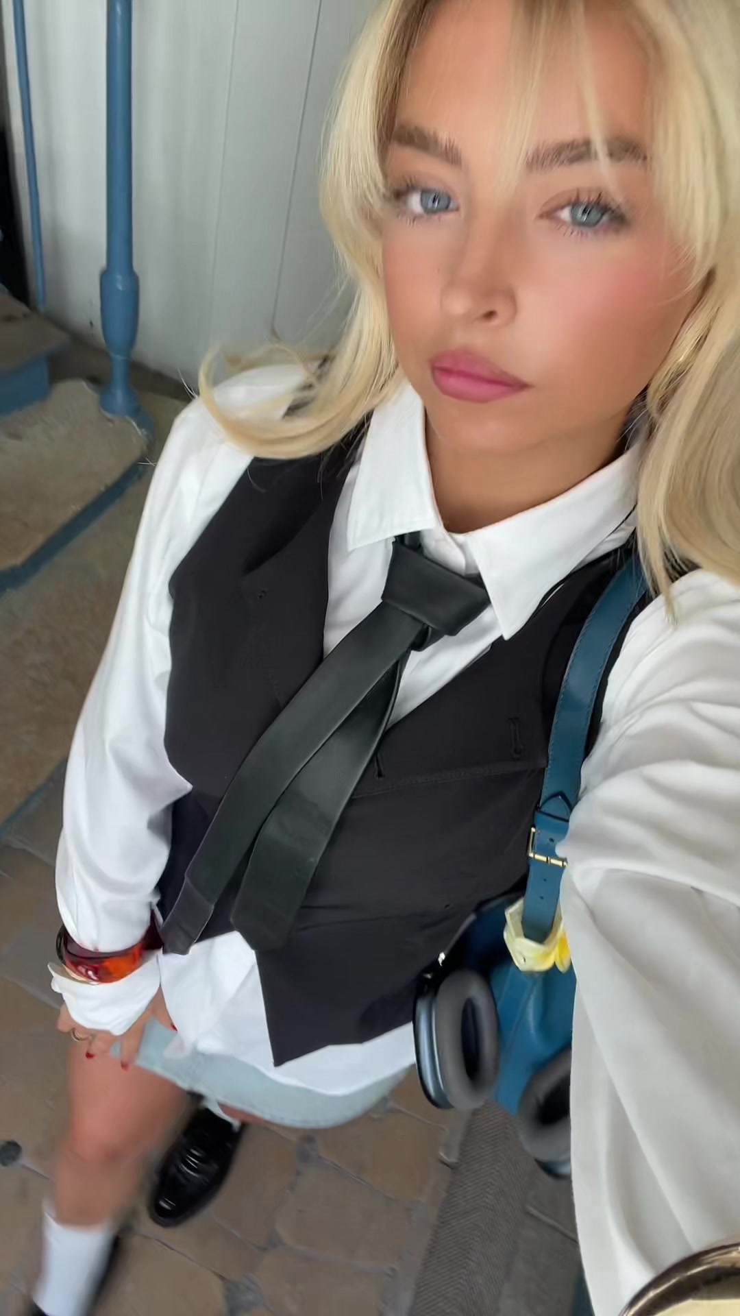 @lolapolicand___