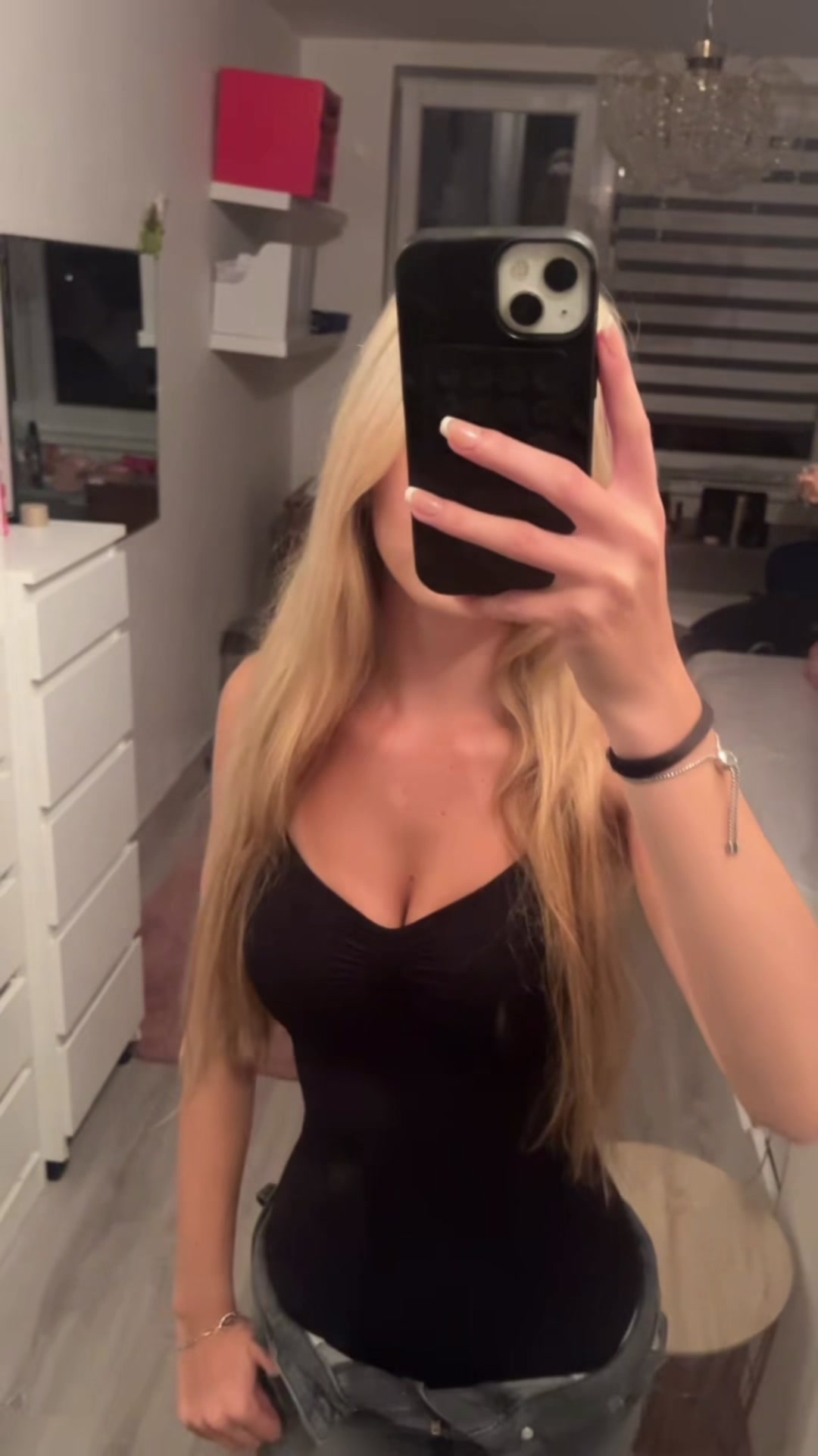 @lliusk4