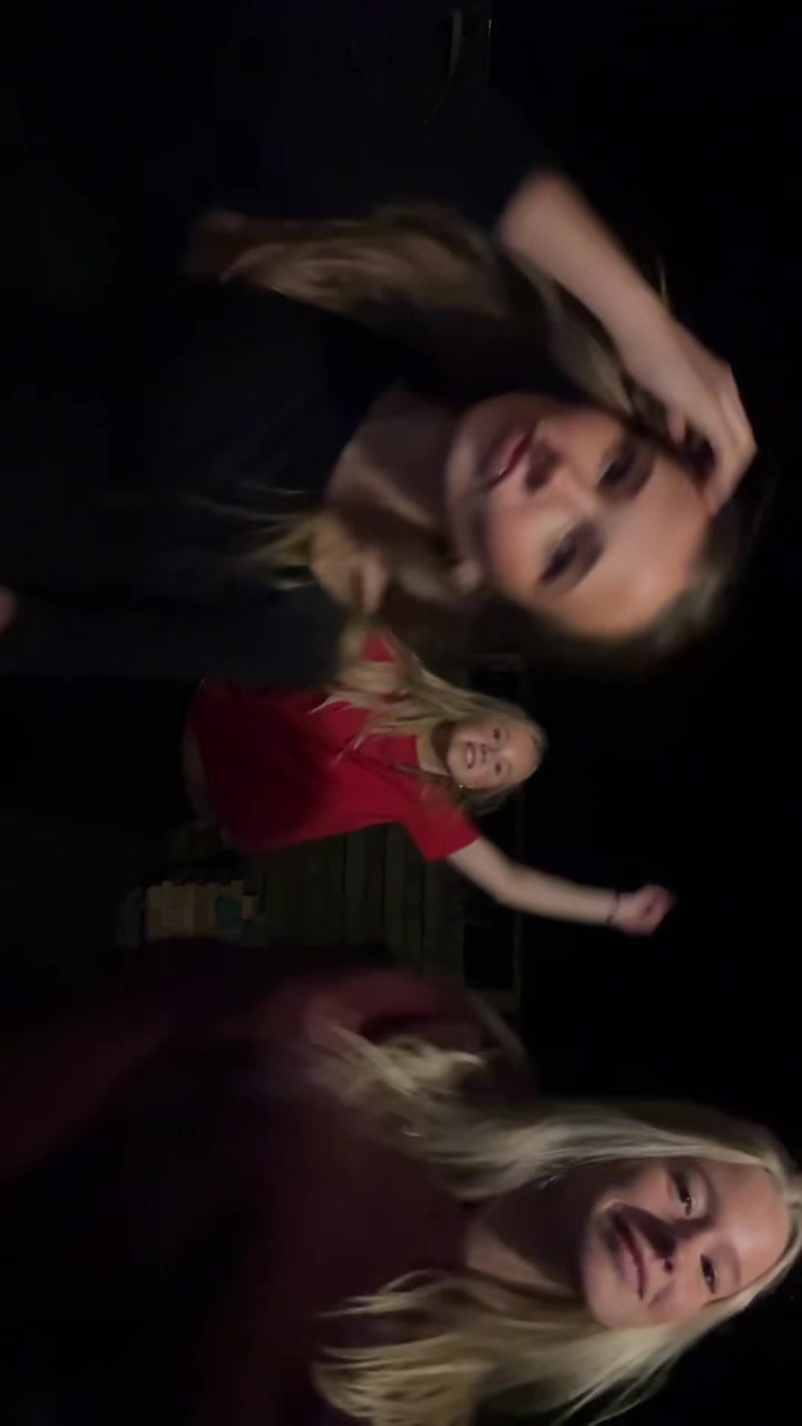 @Frederikke
