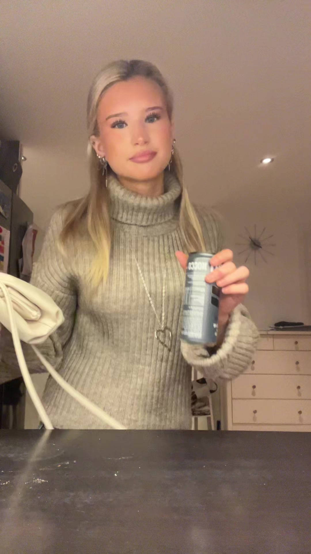 @L I N N I 🥂🥰