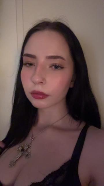 @IG: y0urusedbr4t