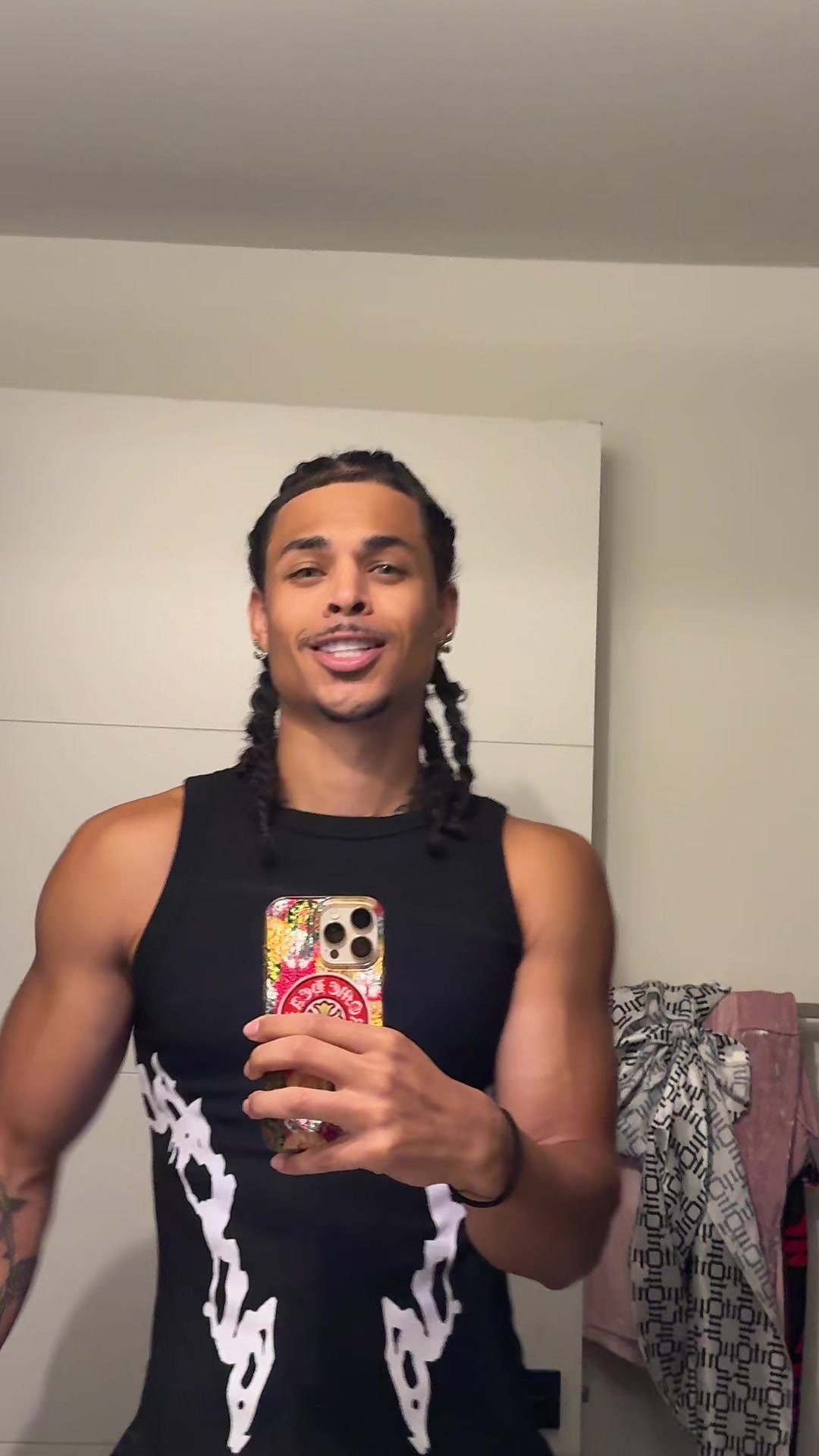 @Prettyboiballo