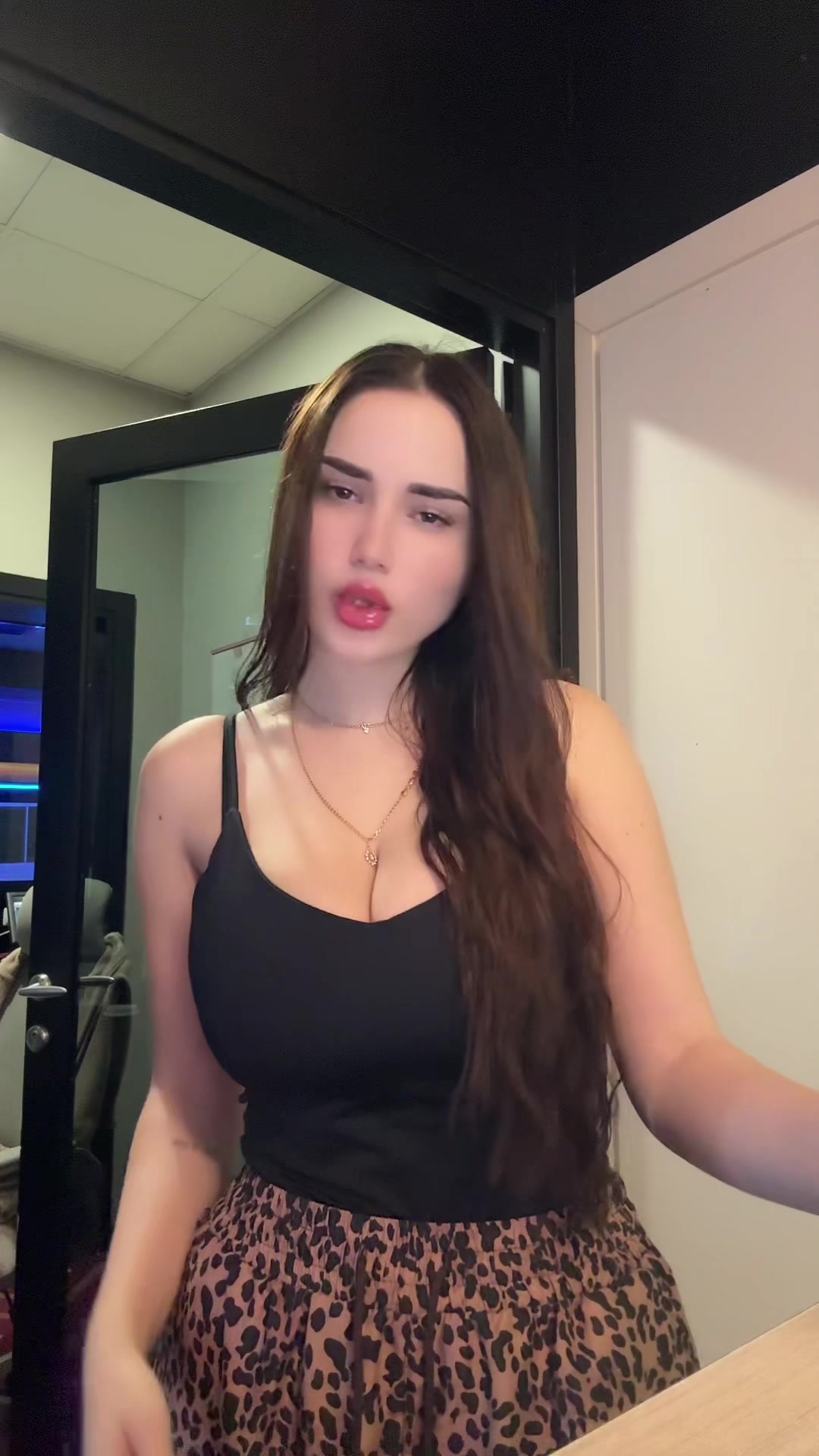 @Natalia Locoman