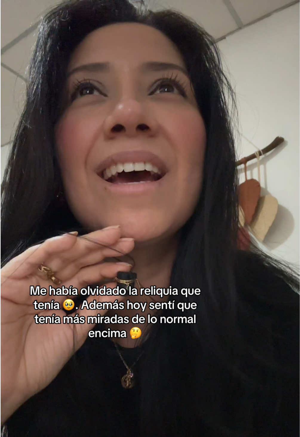 @Sofi 🦦 &bull; T&uacute; amiga Sagitario