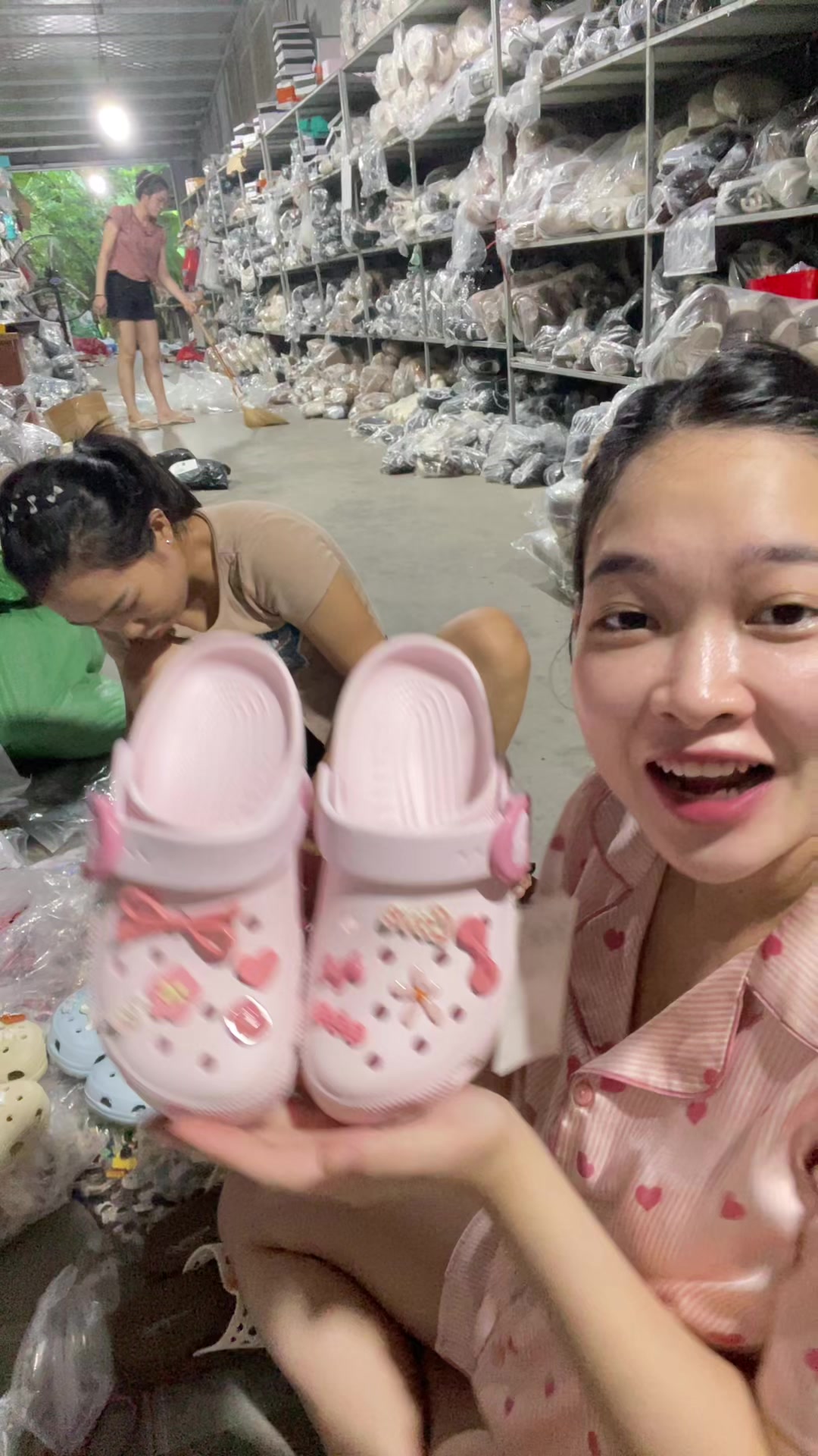 @Giày Hồng xiêm