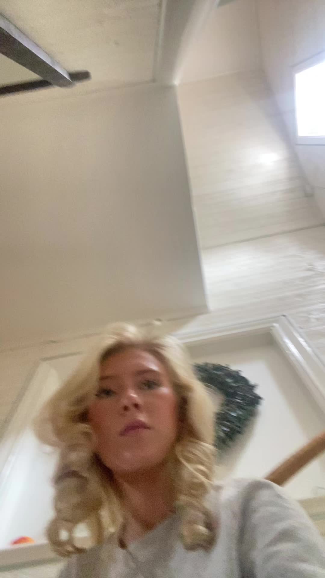 @user1678903305