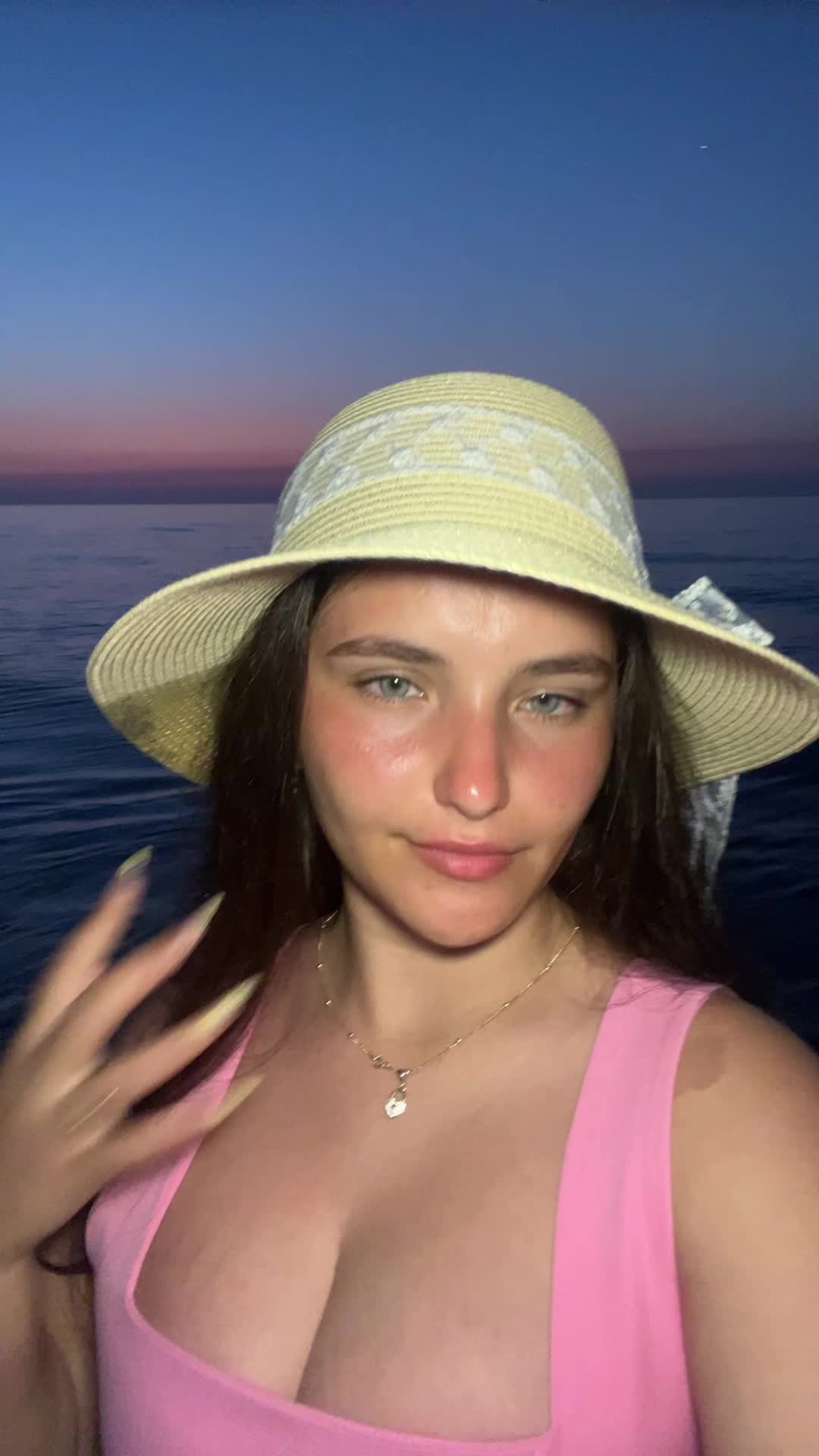 @👸🏻