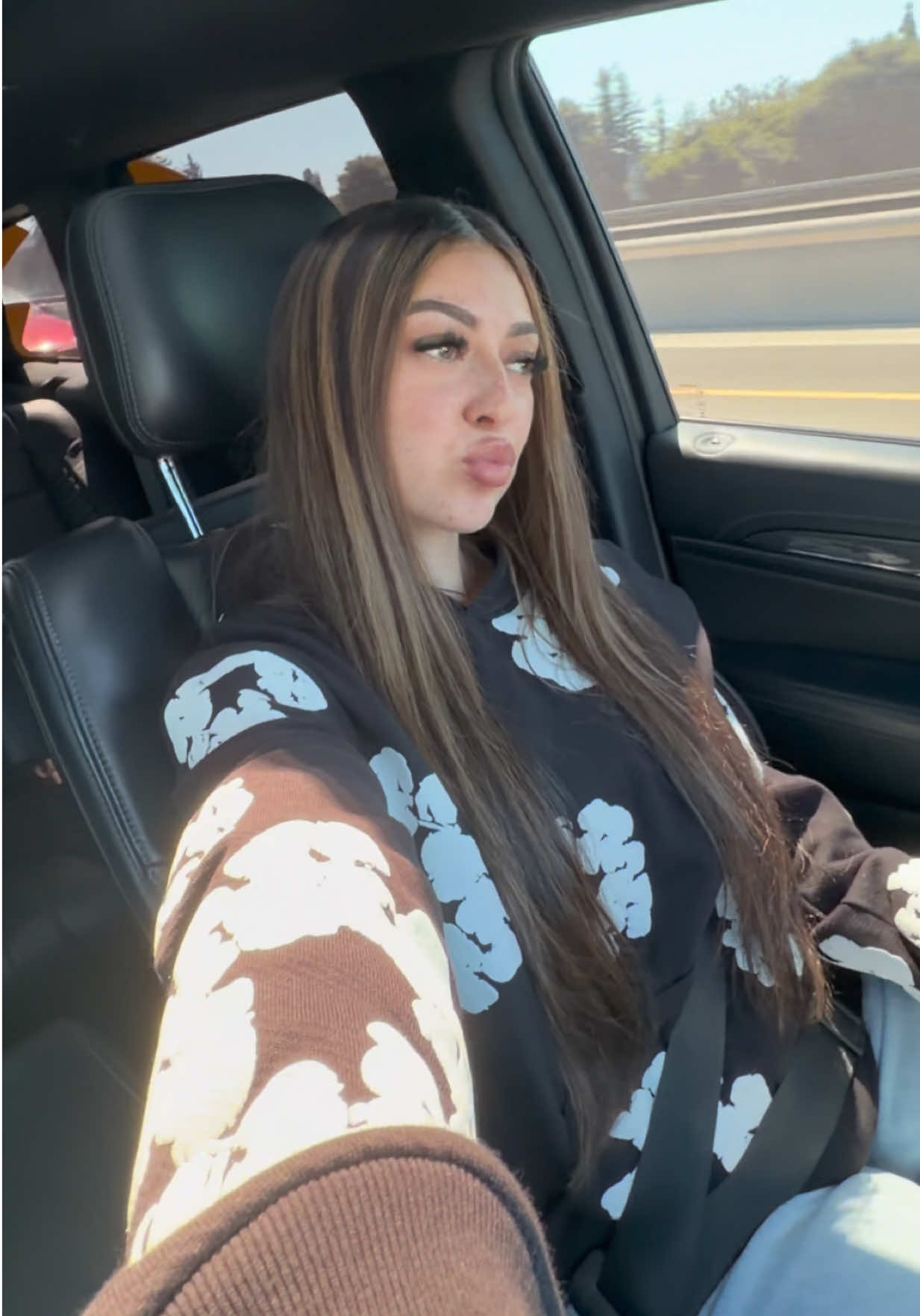 @vaeh❦