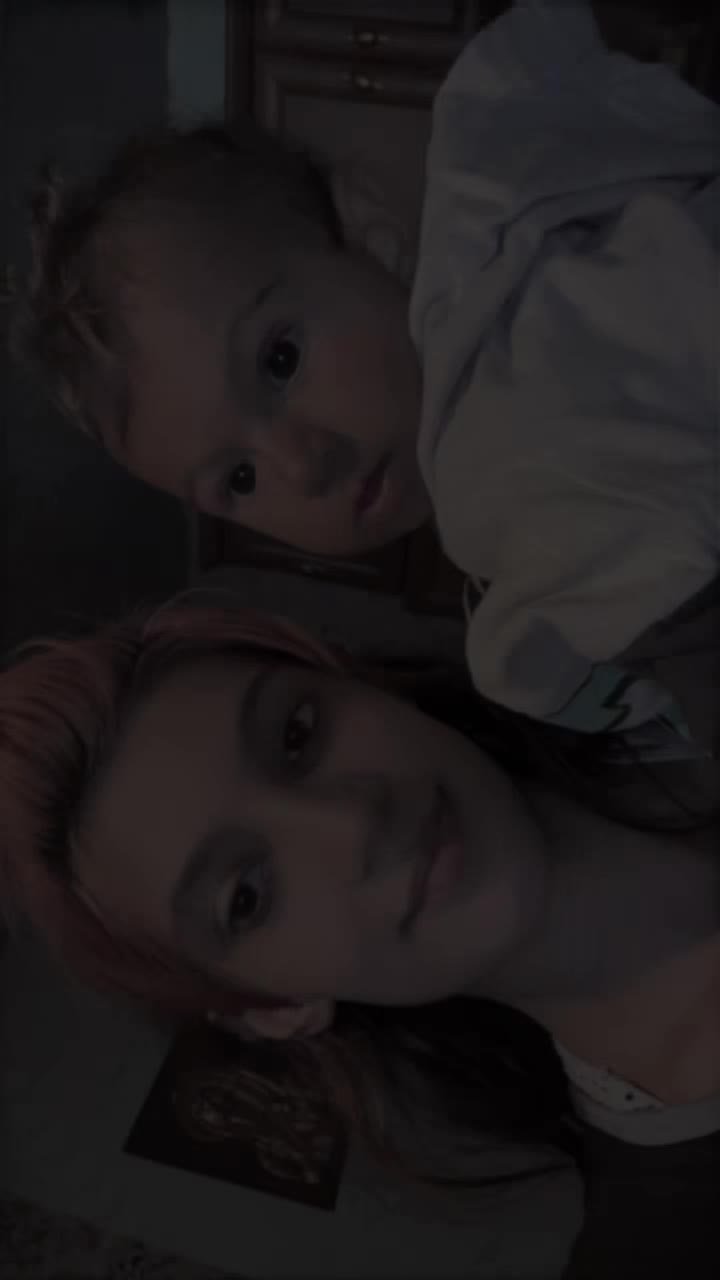 @Sándor sanyika💙❤️