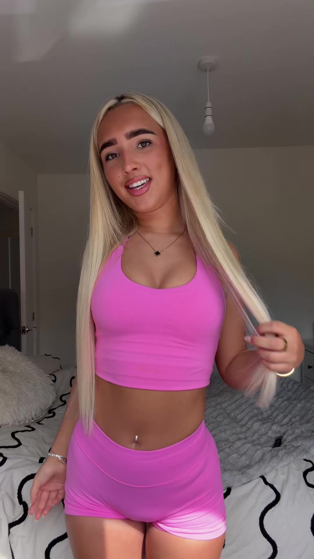 @maisie isabella little 🌸