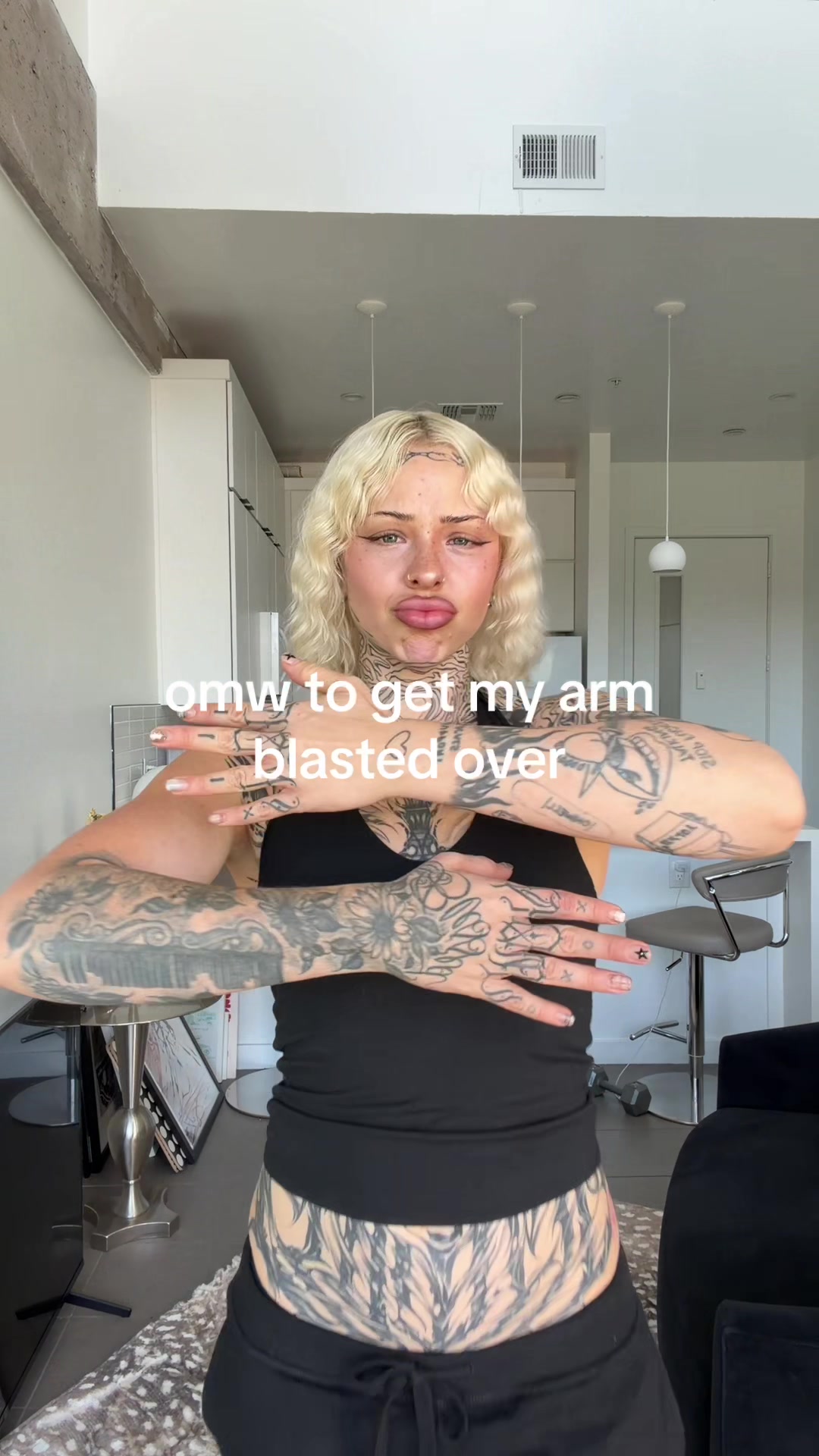 @tinfoilhotgirl